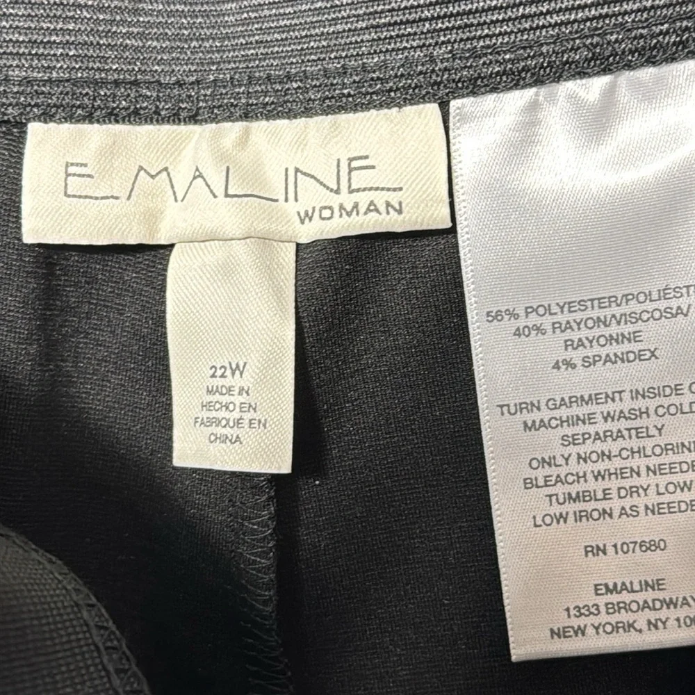 Emaline Pants Pull On Checked Straight Leg Stretch in Size 22W NWT - Picture 15 of 15